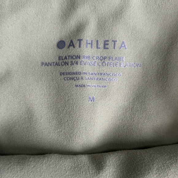 Athleta NWOT Elation Ribbed Cropped Flare Pants in Sage Green Medium - Picture 2 of 8